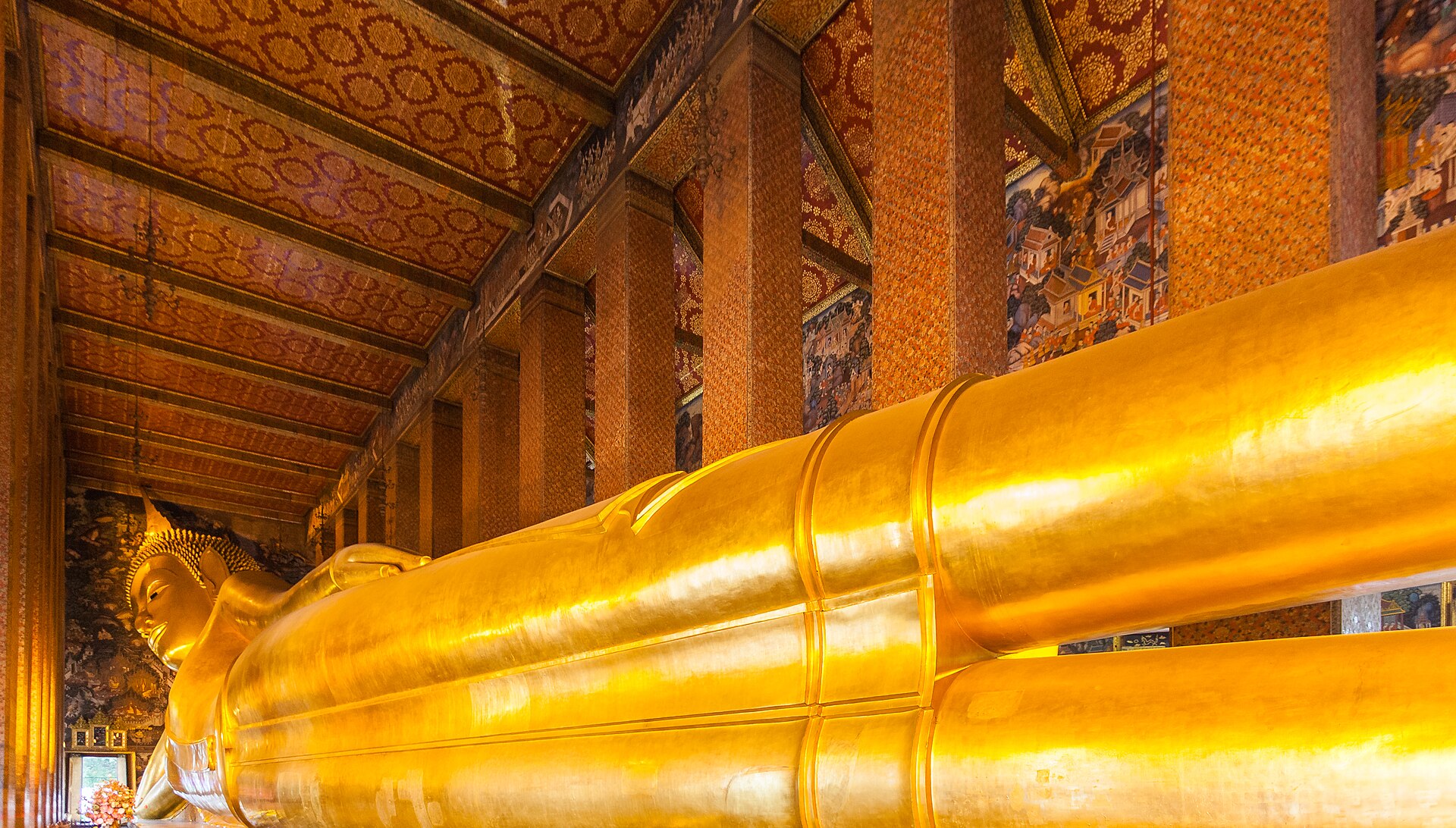 Leżący Budda w świątyni Wat Pho